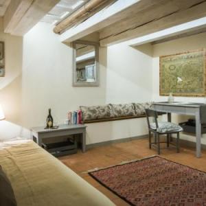 Charming and cozy apartment via Maggio Florence