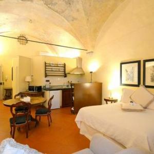 Oltrarno Villa Sleeps 4 Air Con WiFi 
