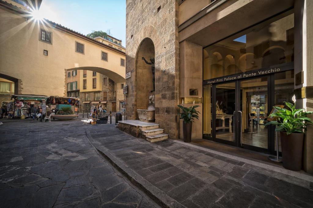 Hotel Pitti Palace al Ponte Vecchio - image 2