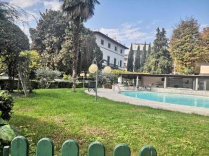 Villa Royal - image 1