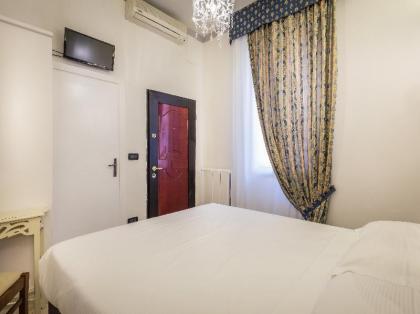 Hotel Veneto - image 8