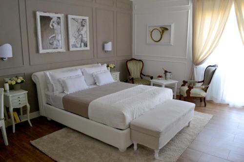 Lungarno Exclusive Apartment - image 4