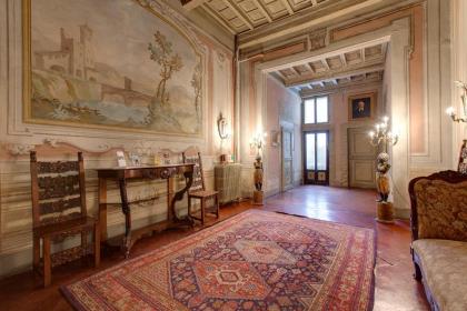 Palazzo Bucciolini - image 1