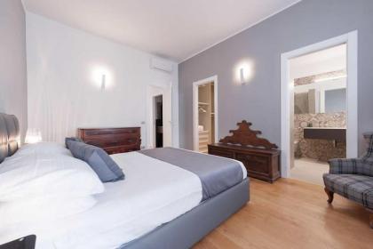 Luxury Pontevecchio Duplex 5 STARS APARTMENT - hosted by Sweetstay - image 18