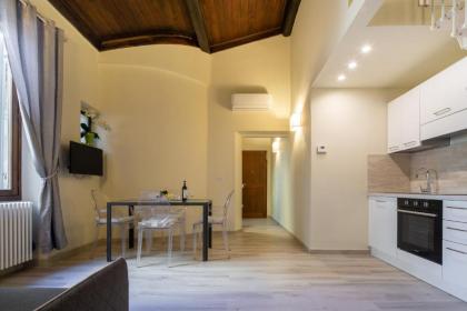 Duomo Apartments - image 14