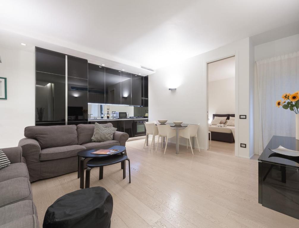 PRESTIGE Apartment in Santa Maria Novella - image 2