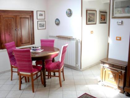 Apartment with one bedroom in Firenze - image 1
