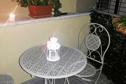 Apartment with one bedroom in Firenze with furnished terrace and WiFi - image 7