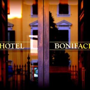 Hotel Bonifacio 