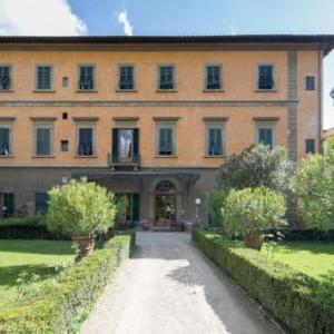 Casa Santo Nome di Gesu Florence