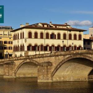 Leone Blu Suites | UNA Esperienze