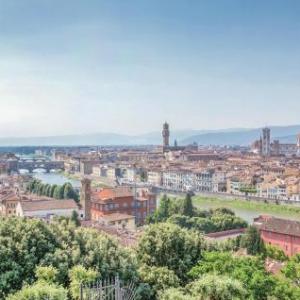 two Bedroom Apartment in Firenze