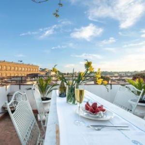 Pitti Luxury terrace Florence 