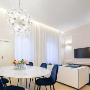 Luxury Blue Duomo