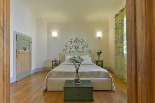 Palazzo Uguccioni Apartments - image 4