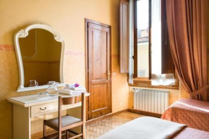 Hotel Fiorita - image 8