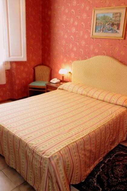 Hotel Beatrice - image 19