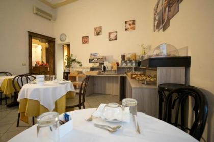 Lilium Hotel - image 19