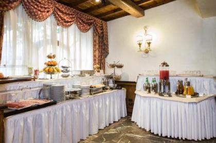 Hotel Adler Cavalieri - image 10