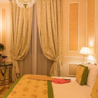Hotel Bernini Palace - image 10