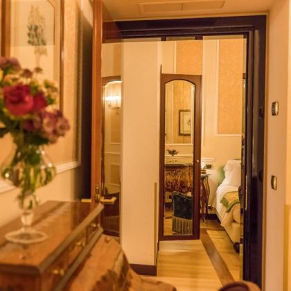 Hotel Bernini Palace - image 12