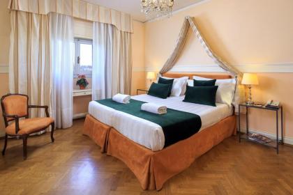 Hotel Villa Carlotta - image 18