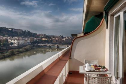 Plaza Hotel Lucchesi - image 15