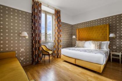 Room Mate Luca - image 3