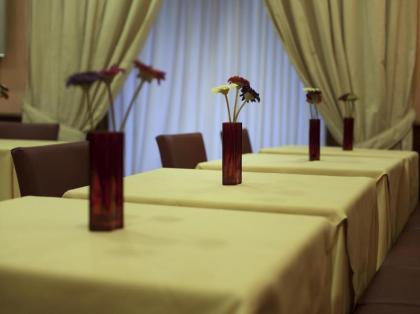 Hotel Arizona - image 17