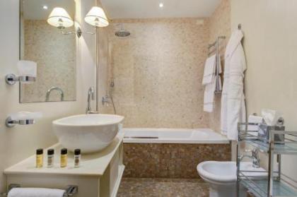 Grand Hotel Cavour - image 5