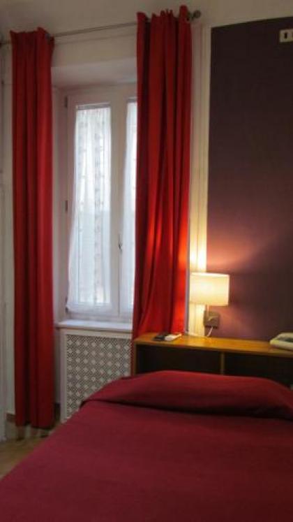 Althea Rooms - image 2