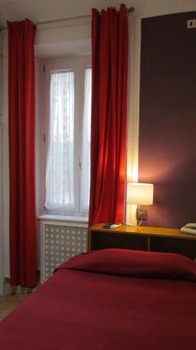 Althea Rooms - image 2