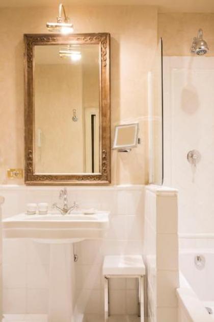 Grand Hotel Baglioni - image 17