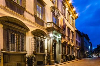 Baglioni Relais Santa Croce Florence - image 13
