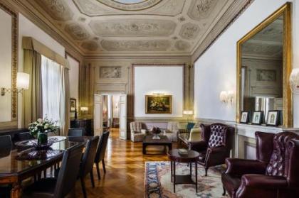 Baglioni Relais Santa Croce Florence - image 15