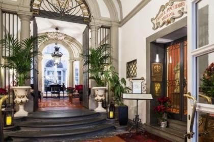 Baglioni Relais Santa Croce Florence - image 9