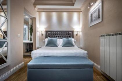 Hotel Ungherese - image 11