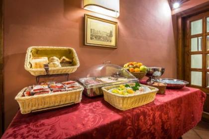 Hotel Mario's - image 10