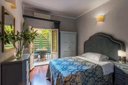 Hotel Palazzo dal Borgo - image 17