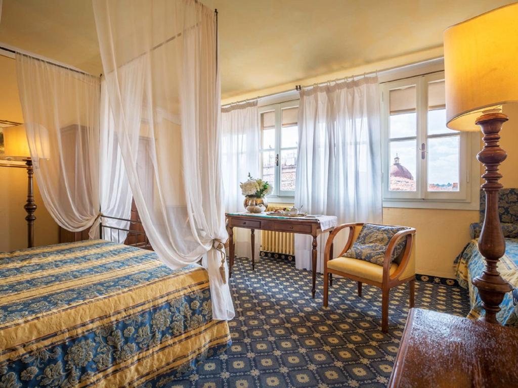 Hotel Palazzo dal Borgo - image 2