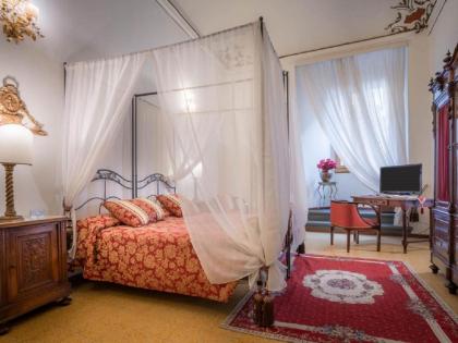 Hotel Palazzo dal Borgo - image 3
