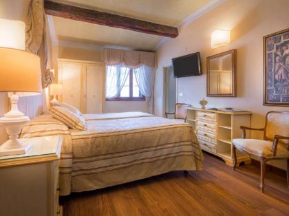Hotel Palazzo dal Borgo - image 4