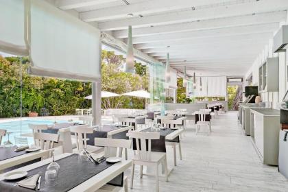 Italiana Hotels Florence - image 11