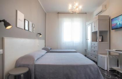 Hotel Careggi - image 14