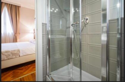 Hotel Lombardia - image 12