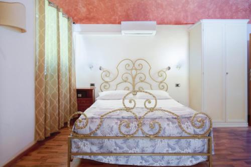 Piccolo Hotel - image 6