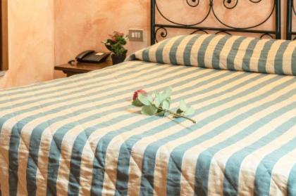 Hotel Monica - image 15