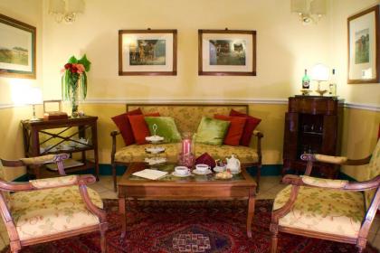 Hotel Rosary Garden - image 8