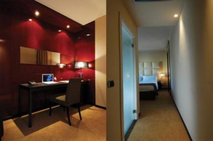 Cosmopolitan Hotel - image 12