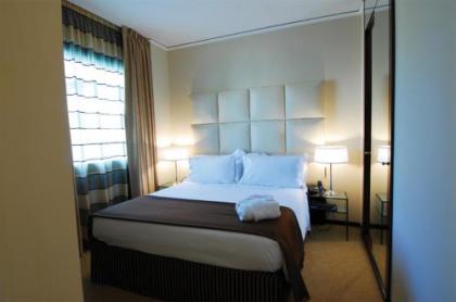 Cosmopolitan Hotel - image 13